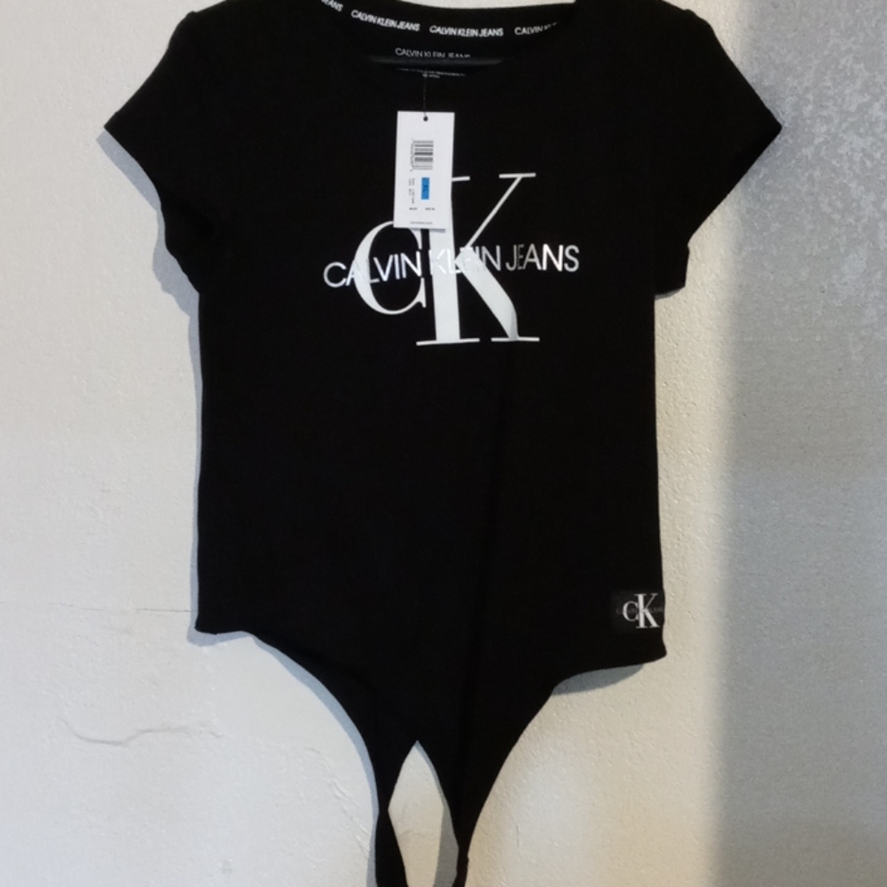 Shirt - Picture 2 of 2